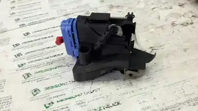 İkinci el araba yedek parçası SOL ARKA KAPI KILIDI için AUDI A4 B5 AVANT (8D5)  OEM IAM referansları   