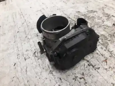 Автозапчасти б/у бабочка коробка за audi a3 (8l) 1.8 ambiente ссылки oem iam 05a133063c 155198 408237212007
