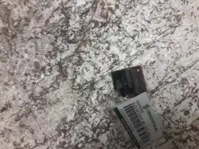 Автозапчастина б/у увага для audi a4 avant (8e) 1.9 tdi посилання на oem iam 8e0941509  6 pins