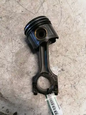 Second-hand car spare part piston for bmw serie 7 (e65/e66) 730d oem iam references   