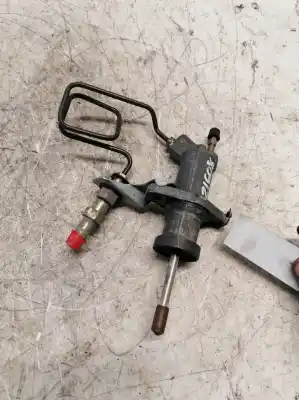 Pièce détachée automobile d'occasion Cylindre Récepteur D'embrayage pour BMW SERIE 3 BERLINA (E46) 320d Références OEM IAM FTE6740  