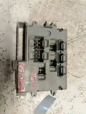 Peça sobressalente para automóvel em segunda mão caixa de fusíveis e relés por bmw serie 3 berlina (e90) 2.0 16v diesel referências oem iam 690660703 18844000000a ms2005022490216680