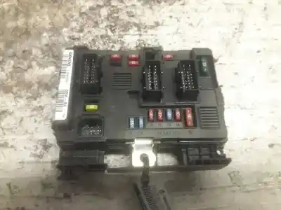 Second-hand car spare part fuse box unit for citroen berlingo 1.9 d multispace oem iam references 9643498980