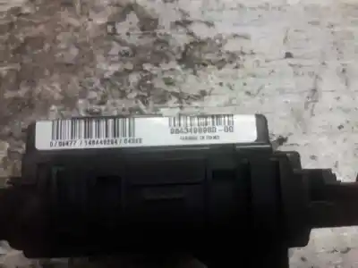 Second-hand car spare part fuse box unit for citroen berlingo 1.9 d multispace oem iam references 9643498980  t118470002