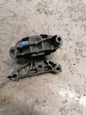 Second-hand car spare part engine support for citroen c2 x oem iam references 9647722280  