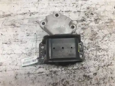 Second-hand car spare part right engine support for citroen c4 berlina 1.6 16v hdi oem iam references 9636270080