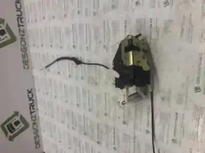 Second-hand car spare part front right door lock for citroen c4 berlina 1.6 16v hdi oem iam references 