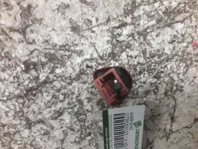 Peça sobressalente para automóvel em segunda mão interruptor 4 piscas - emergência por citroen c3 1.4 hdi exclusive referências oem iam 96405776kr  4 pins