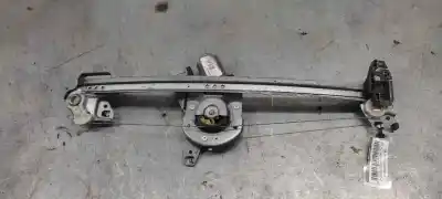 Peça sobressalente para automóvel em segunda mão elevador de vidros dianteiro direito por citroen c3 1.4 referências oem iam 