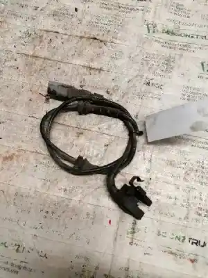 Peça sobressalente para automóvel em segunda mão sensor abs por citroen c4 berlina collection referências oem iam 9659058180  2 pins