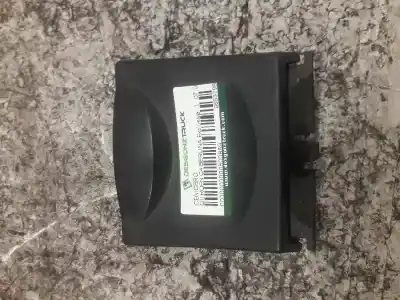 Peça sobressalente para automóvel em segunda mão CINZEIRO por CITROEN C4 BERLINA  Referências OEM IAM 9653798677BG  9653130077HG