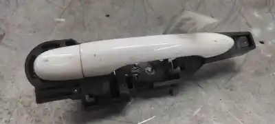 Pièce détachée automobile d'occasion POIGNÉE EXTÉRIEURE GAUCHE pour RENAULT KANGOO  Références OEM IAM   