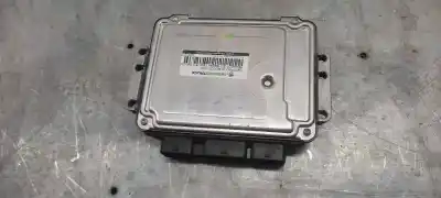 Автозапчастина б/у ебу контролер двигуна для peugeot 307 break / sw (s1) sw pack посилання на oem iam 0281011627 9653958980 9656161880