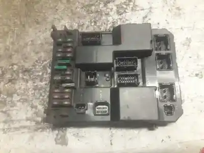 Автозапчасти б/у блок реле/предохранителей за PEUGEOT 307 BREAK / SW (S1) SW ссылки OEM IAM 9651196980  9651197680