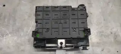 İkinci el araba yedek parçası röle/sigorta kutusu için peugeot 307 break / sw (s1) sw pack oem iam referansları 9650664180  