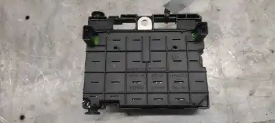 Second-hand car spare part fuse box unit for peugeot 307 break / sw (s1) sw oem iam references 9646405180  