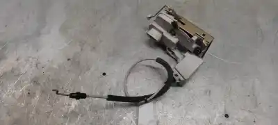 Second-hand car spare part left front door lock for peugeot 307 (s1) xr clim oem iam references   6 pins