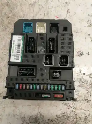 Second-hand car spare part fuse box unit for peugeot 207 xs oem iam references 9659285380