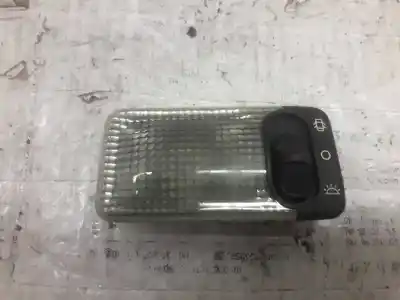 Pezzo di ricambio per auto di seconda mano LUCE INTERNA per PEUGEOT 206 BERLINA  Riferimenti OEM IAM   4 PINS