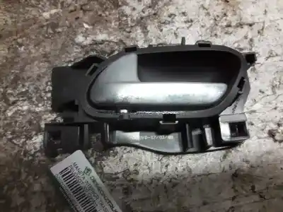 Peça sobressalente para automóvel em segunda mão puxador interior traseiro esquerdo por peugeot 207 confort referências oem iam 96555518vd