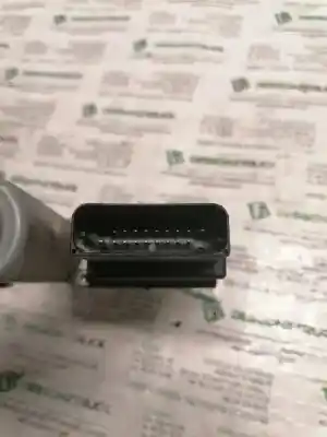 Second-hand car spare part rear right window motor for seat leon (1m1) last edition oem iam references 9776105407301 18 pins f005s00060