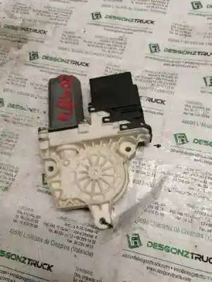 Second-hand car spare part rear right window motor for seat leon (1m1) last edition oem iam references 9776105407301 18 pins f005s00060