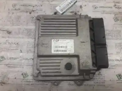 Recambio de automóvil de segunda mano de Centralita Motor Uce para OPEL CORSA C Blue Line referencias OEM IAM 55190069  7160002303