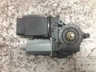 Pezzo di ricambio per auto di seconda mano Motore Alzacristalli Anteriore Sinistro per SEAT TOLEDO (1M2) Executive Riferimenti OEM IAM 105404301 0130821695 05074200