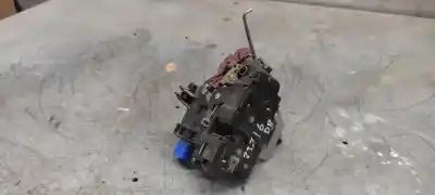 Peça sobressalente para automóvel em segunda mão fechadura da porta dianteira direita por audi a3 (8p) 1.6 102 cv / 75 kw referências oem iam 4e1837016