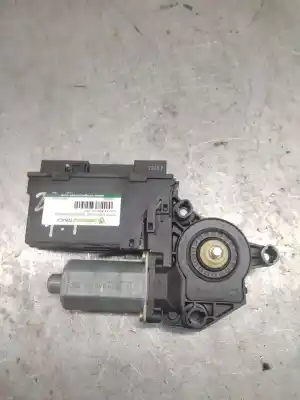 Peça sobressalente para automóvel em segunda mão motor elevador vidro traseiro esquerdo por audi a4 berlina (8e) 1.9 tdi (96kw) referências oem iam 8e0959801a