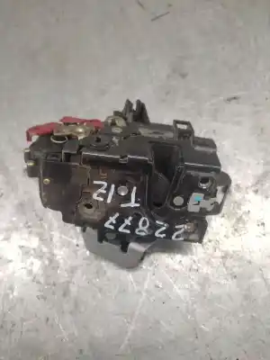 Peça sobressalente para automóvel em segunda mão fechadura da porta traseira esquerda por audi a4 berlina (8e) 1.9 tdi (96kw) referências oem iam 8e0839015c