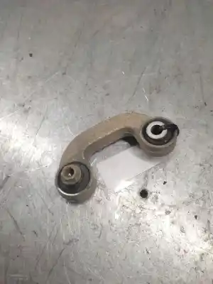 Peça sobressalente para automóvel em segunda mão braço oscilante suspensão dianteiro direito por audi a4 berlina (8e) 1.9 tdi referências oem iam 4d0411317k
