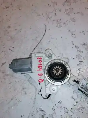 Pièce détachée automobile d'occasion Moteur Lève Vitre Avant Droit pour FORD FOCUS C-MAX (CAP) Ghia (D) Références OEM IAM 994816100  2 CABLES