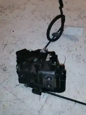 Second-hand car spare part front right door lock for ford focus lim. (cb4) titanium oem iam references 7m5ar21812aa  6 pins