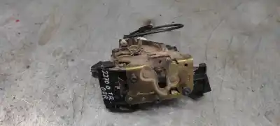 Second-hand car spare part rear right door lock for ford focus turnier (cak) ghia oem iam references 2s4aa26412bb  