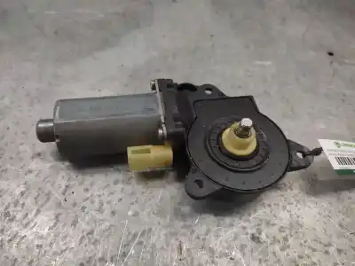 Tweedehands auto-onderdeel motor links voor ruit voor ford fiesta (cbk) ambiente oem iam-referenties 0130821938