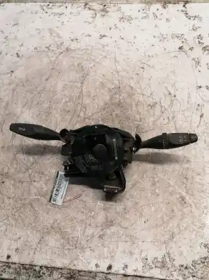 Peça sobressalente para automóvel em segunda mão Comandos De Alavanca por FORD FIESTA (CBK) Ambiente Referências OEM IAM 6S6T14A664AA 1S7T17A553 1S7T13335AE