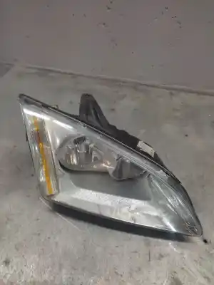 Peça sobressalente para automóvel em segunda mão farol / farolim direito por ford focus berlina (cap) ambiente (d) referências oem iam 