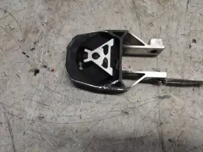 Second-hand car spare part engine support for ford focus berlina (cap) ambiente (d) oem iam references av616p092ac  