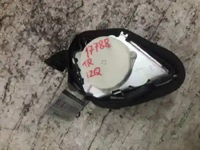 Peça sobressalente para automóvel em segunda mão Cinto De Segurança Traseiro Esquerdo por FORD FOCUS BERLINA (CAP) Ambiente (D) Referências OEM IAM   4M51A611B68AJ