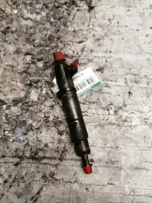 Pezzo di ricambio per auto di seconda mano iniettore per ford transit, combi/bus 86/92 2.5 diesel riferimenti oem iam lrb6701601gf  
