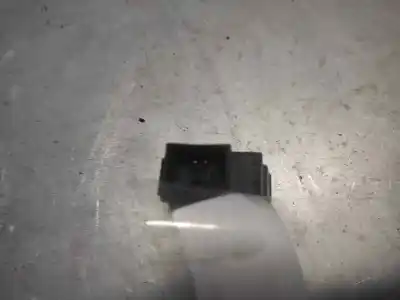 Peça sobressalente para automóvel em segunda mão trocar por ford ranger (er) cabina doble royal 4x4 referências oem iam  2 pins 