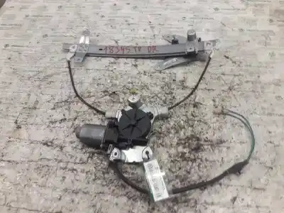 Tweedehands auto-onderdeel regelaar rechts achterruit: voor nissan primera hatchback (p11) 2.0 td oem iam-referenties 400600t4