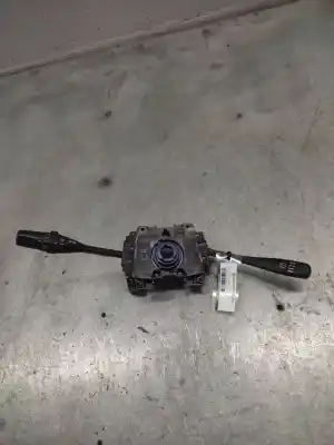 İkinci el araba yedek parçası çok Fonksiyonlu Kontrol için NISSAN ALMERA (N15) 2.0 Diesel OEM IAM referansları 9615A  