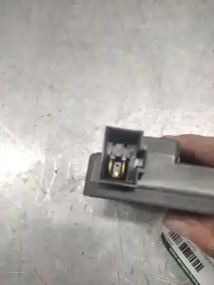 Second-hand car spare part tailgate central locking system  for chevrolet lacetti cdx oem iam references 96518906 2 pins 