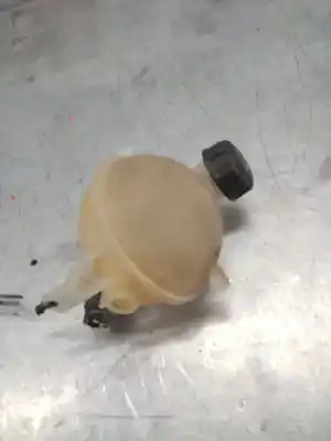 Second-hand car spare part coolant expansion tank for peugeot 308 confort oem iam references 