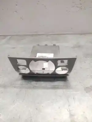 Second-hand car spare part ashtray for peugeot 308 confort oem iam references 9658691077