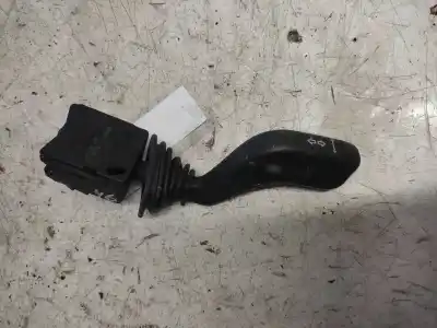 Peça sobressalente para automóvel em segunda mão comutador de piscas  por opel corsa c blue line referências oem iam 09185413