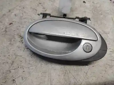 Peça sobressalente para automóvel em segunda mão puxador exterior dianteiro esquerdo por opel corsa c blue line referências oem iam 