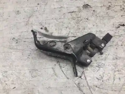 Second-hand car spare part hinge for opel combo familiar oem iam references 24403081  